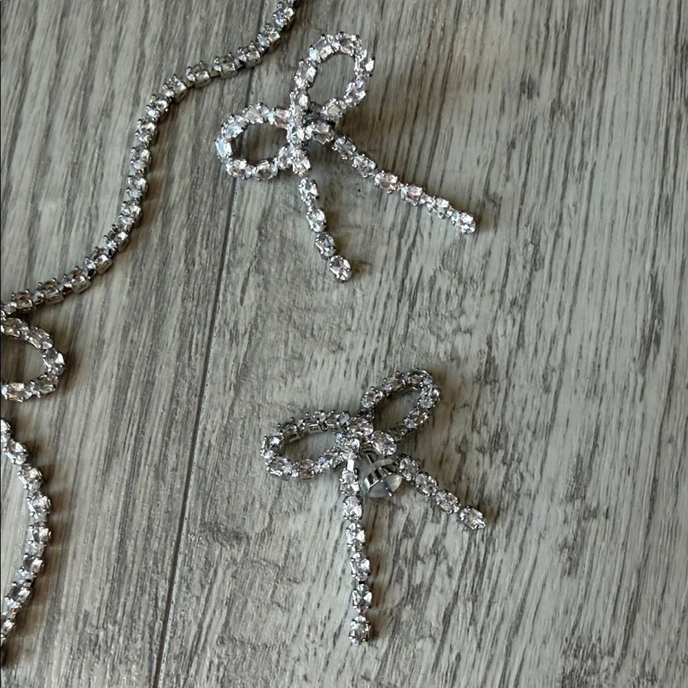 Alexa Rae Crystal Bow Necklace and Earring Set - Silver - Picture 3 of 3